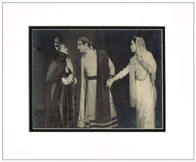 Coriolanus Cast Signed Photo - Olivier & Thorndike