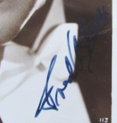 Fred Astaire Autograph Signed Display