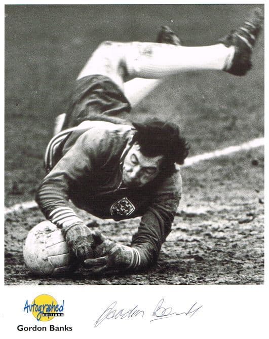 Photo Signée Gordon Banks - Gardien Angleterre - Avec Certificat D'authenticité