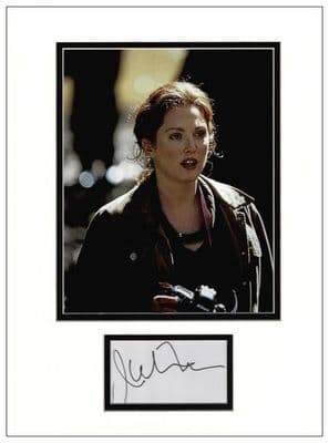 Julianne Moore Autograph Display - The Lost World: Jurassic Park