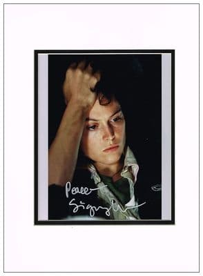 Sigourney Weaver Autograph Signed Photo - Alien