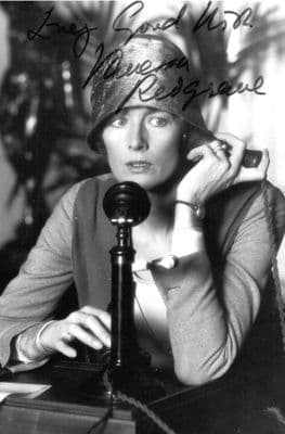 Vanessa Redgrave Autograph Signed Photo