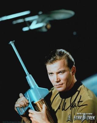 William Shatner Autograph Photo - Captain Kirk