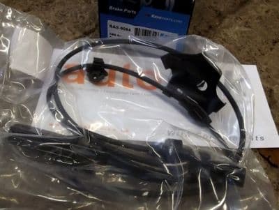 ABS sensor, Toyota Auris, Corolla, Prius, front r/h, 8954212080