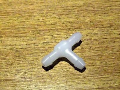 Battery vent t-piece hose connector, Mazda MX-5