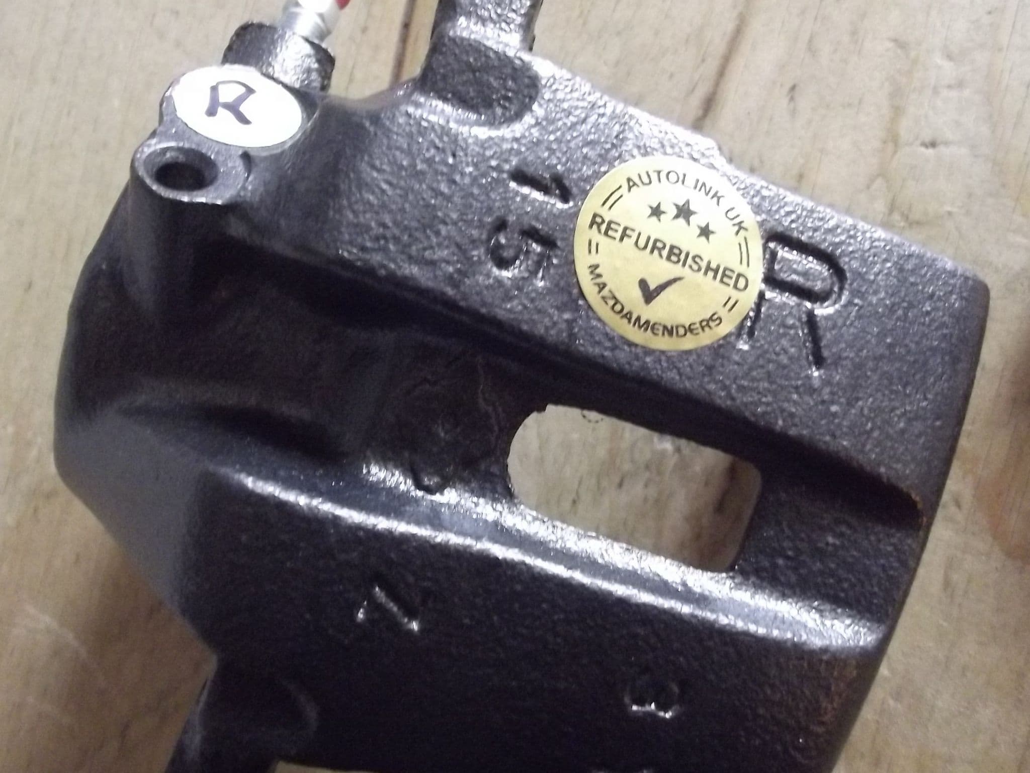 マ Brake caliper front r/h genuine Mazda MX-5 mk1 1 8 & Mk2 right