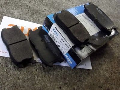 Brake pads, front, Isuzu Piazza Turbo