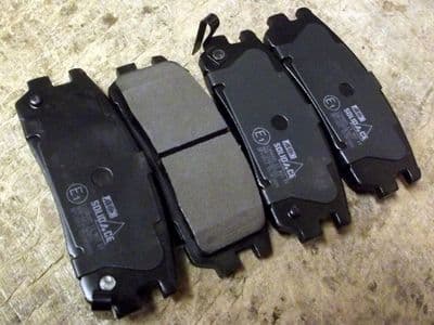 Brake pads, rear, Isuzu Trooper 3.0/3.1 TD, 3.2/3.5 V6