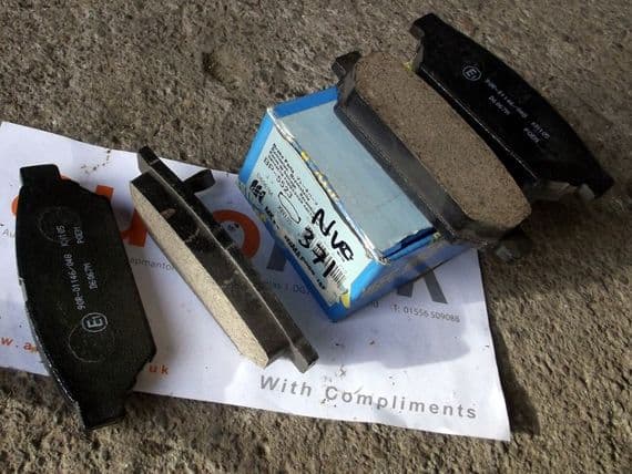 Brake pads, rear, Mitsubishi FTO, Carisma, Colt, Lancer, Evo, Kashiyama