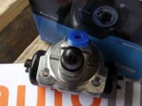 Brake wheel cylinder, rear, Nissan Figaro & Micra K10, 4410004B01