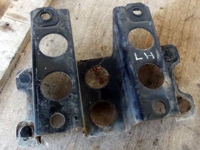 Bumper mounting bracket, rear l/h, Mazda MX-5 mk2, NC1050280, USED