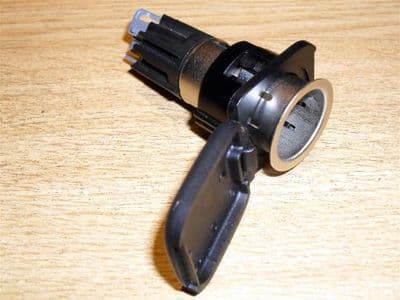 Cigarette lighter / 12v auxilliary power socket, MX-5 mk3, CC2966290, USED