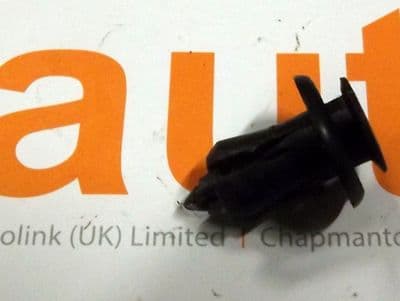 Clip, rear bumper, Mazda MX-5 mk3, GD7A50EA1, USED