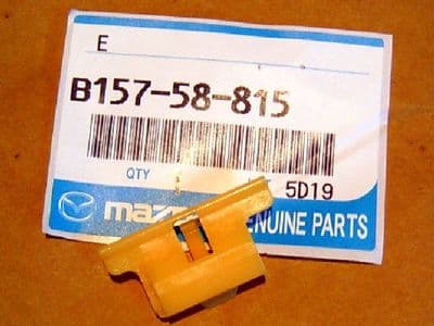 Clip, weatherstrip, yellow, MX-5 mk1 & mk2, B15758815