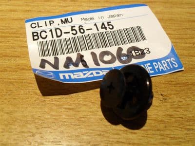 Clip, wheelarch liners, Mazda MX-5 mk3, BC1D56145, New