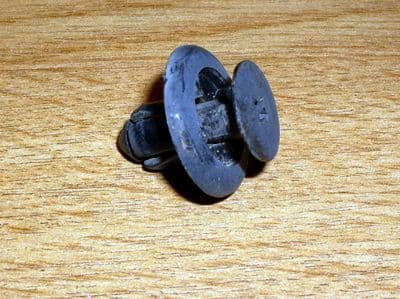 Clip, wheelarch liners, Mazda MX-5 mk3, BC1D56145, USED