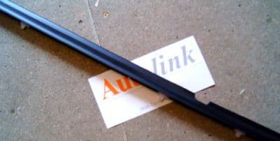 Door to glass weatherstrip, right hand, Mazda MX-5 mk1 & mk2 r/h weather strip, NA0158810F