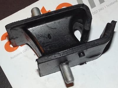 Engine Mount, Mitsubishi Pajero Junior & Mini, MR150341, aftermarket