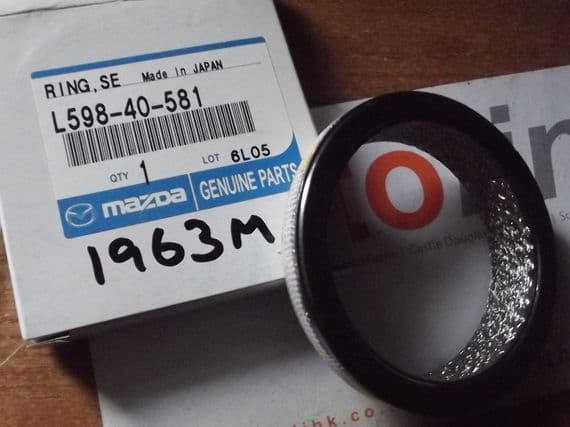 Exhaust gasket, manifold to downpipe, genuine Mazda MX-5 mk3, L59840581