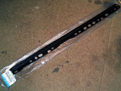 Front bumper set plate, l/h, Mazda MX-5 mk1, NA01501AYC