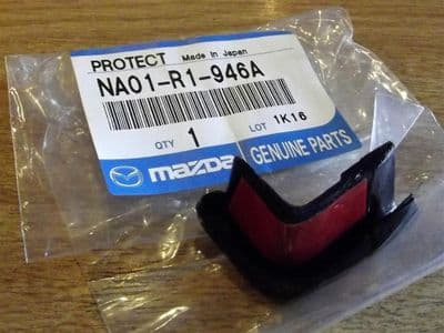 Hardtop rear edge protector end cap, l/h, Mazda MX-5 mk1 & mk2 hard top, left hand, NA01R1946