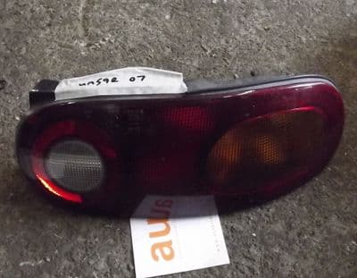 Light unit, rear r/h, Mazda MX-5 mk1, right hand, NA1051170, 07 slight damage USED