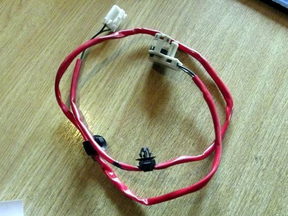 Microswitch, Door lock, r/h, Mazda MX-5 mk2.5, used right hand switch with red cable, USED