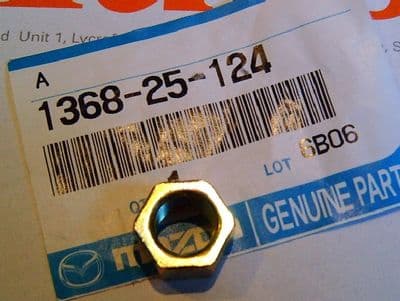 Nut, propshaft & driveshaft, Mazda MX-5 1.8 & mk2, 136825124