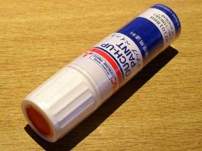 Paint touch up, Mitsubishi Monza / Passion red, R38