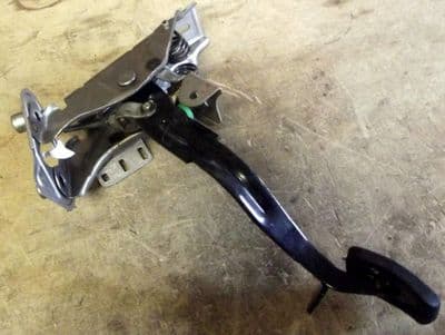 Pedal, clutch, Mazda MX-5 mk3, NE5141300A, USED