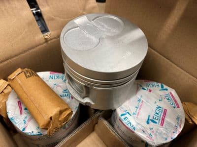 Piston set, Mazda Bongo 2.5TD, +0.50mm oversize, WLY111SBX