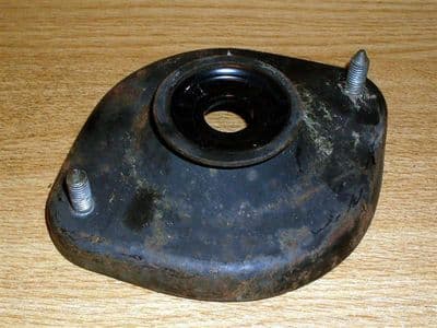 Shock absorber top mount, Mazda MX-5 mk2, NC1028340C, USED