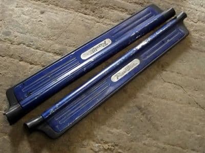 Sill plates, stainless, MX-5 mk2, black interior, BLUE with Roadster logo, USED