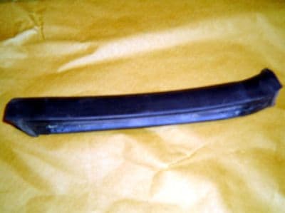 Soft top side seal, left hand, centre l/h, Mazda MX-5 mk1, USED