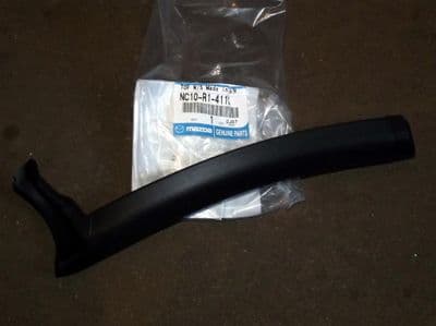 Soft top side seal, right, front, Mazda MX-5 mk2, NC10R1411C, NEW