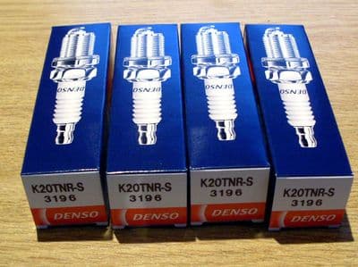 Spark plug set, Mitsubishi Chariot 2.4 GDi 1997-03/2001