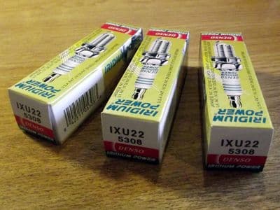 Spark plug set, Suzuki Cappuccino, Denso Iridium, IXU22