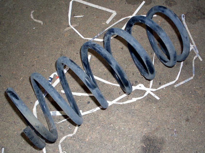 Spring Mazda MX-5 mk2 front coil road spring USED