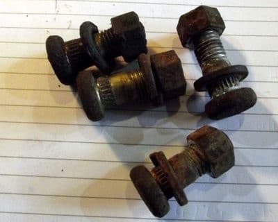 Stud set, diff to driveshaft flange, Mazda MX-5, 4 studs with nuts & washers, USED