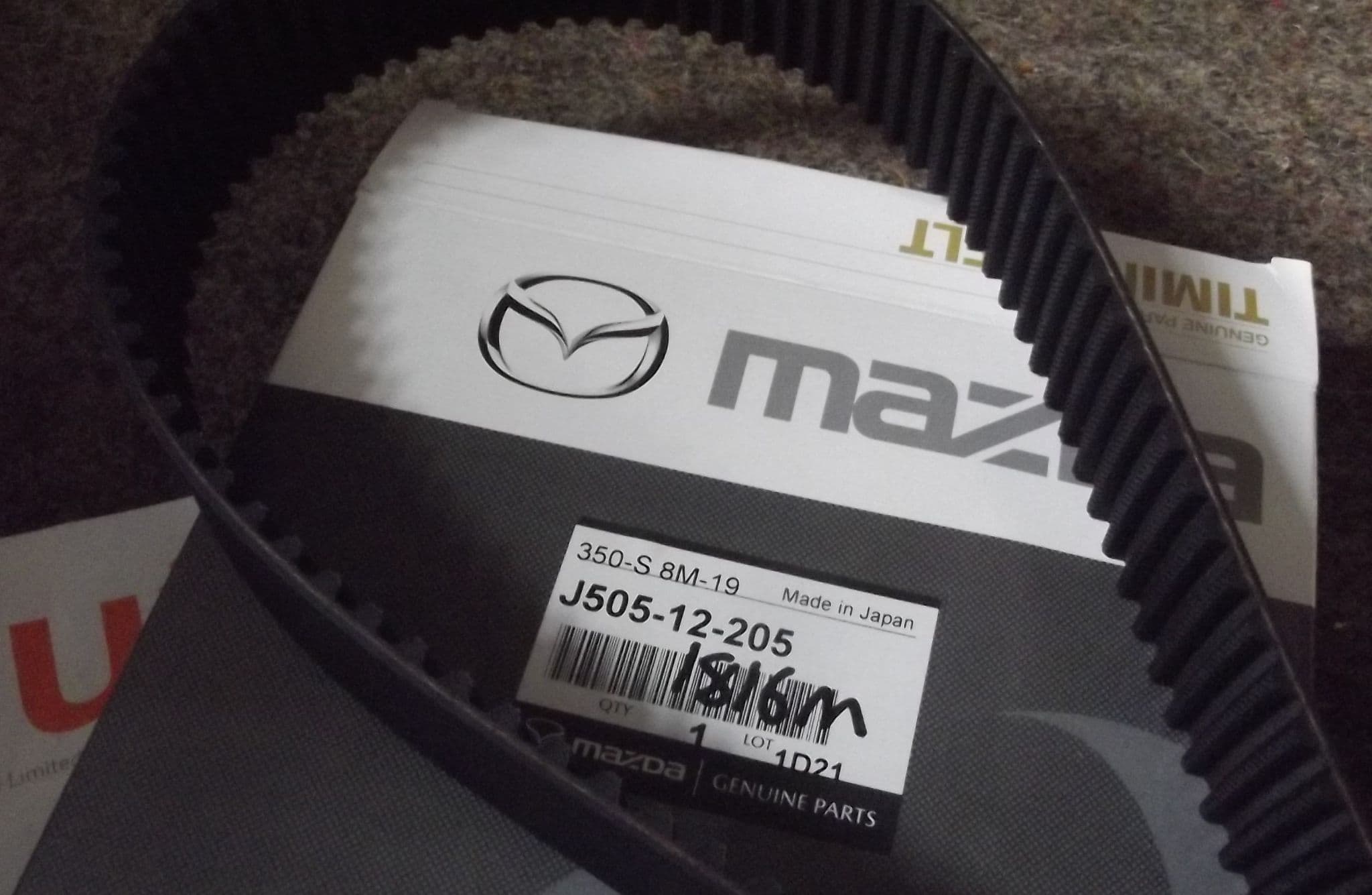 Timing belt Mazda Bongo 2 5 V6 petrol genuine Mazda cambelt J50512205