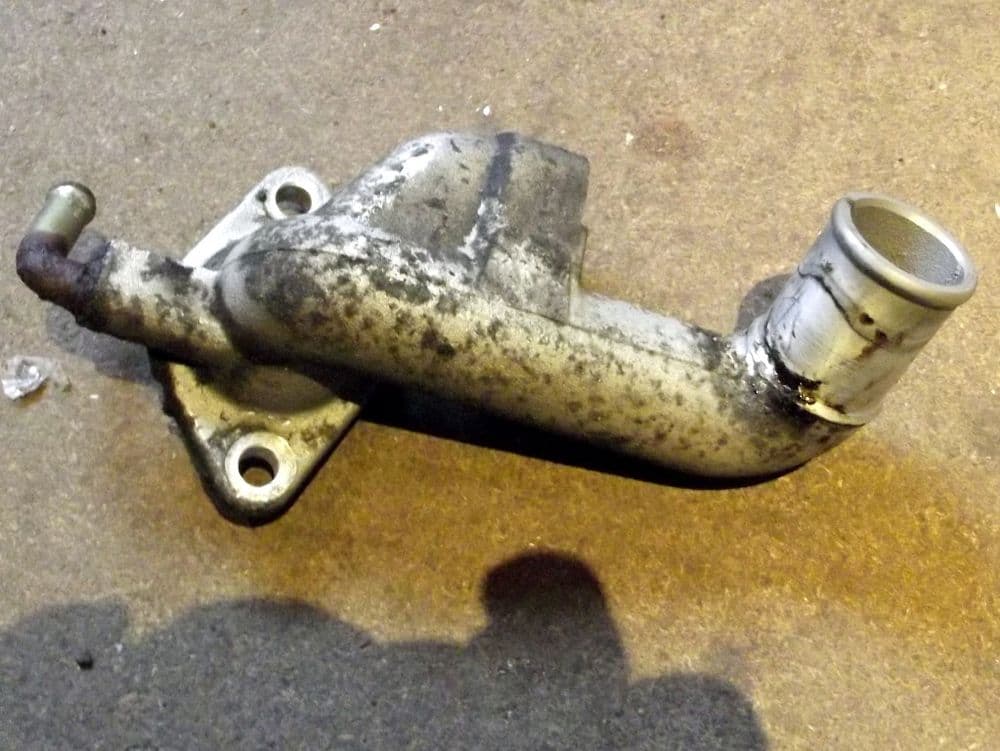 Water pump inlet pipe Mazda MX5 mk2 5 BP6D15160 USED