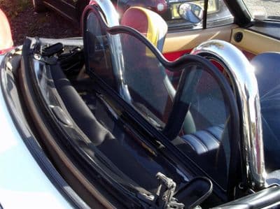 Wind deflector, black mesh windblocker, MX-5 mk1 & mk2, R shape, NEW