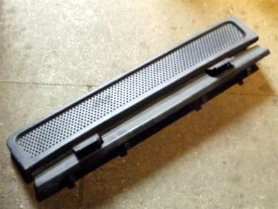 Wind deflector, Mazda MX-5 mk3, 2005 on windblocker, NE51683X0C02, USED