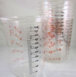 Pack of 10 Plastic Mixing Cups 600cc