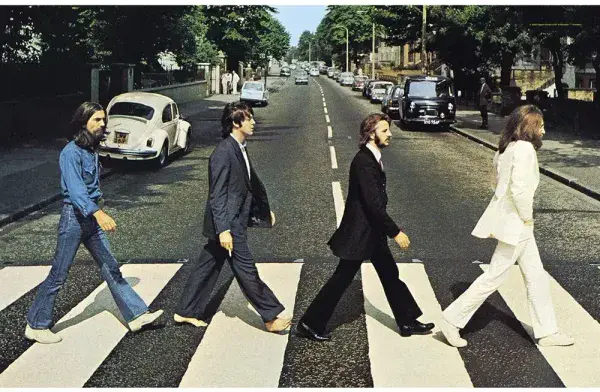 The Beatles Abbey Road  large fabric poster / flag 1100mm x 750mm (rz)