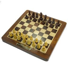 Backgammon & Chess Personalised 2 in 1 Folding Set ref BCS01