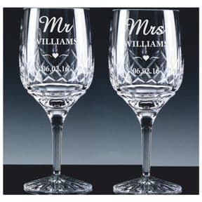 Mr & Mrs Crystal Wine Glasses PERSONALISED ref MMWP