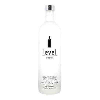 Level | Imported | Vodka | 40% | 70cl