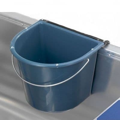 Linder 622000 Gunwale Mounting Fishing Bucket