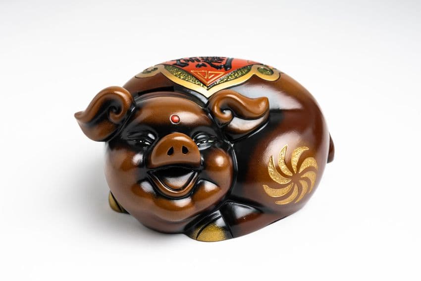 Pig shape money bank